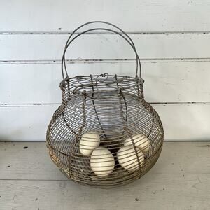 Vintage French Style Wire Egg Gathering Basket Fold Out Top Farmhouse Primitive